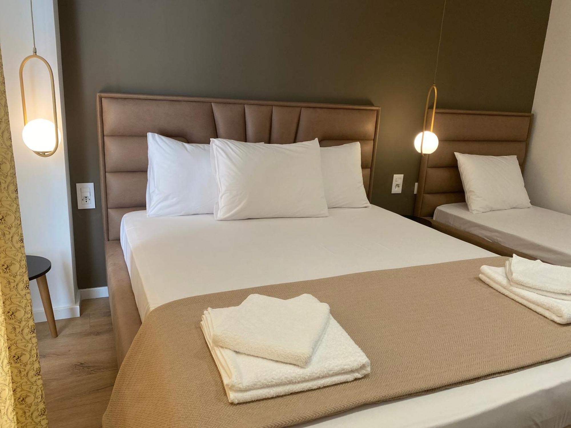 Augusto Rooms Sarande Exterior photo