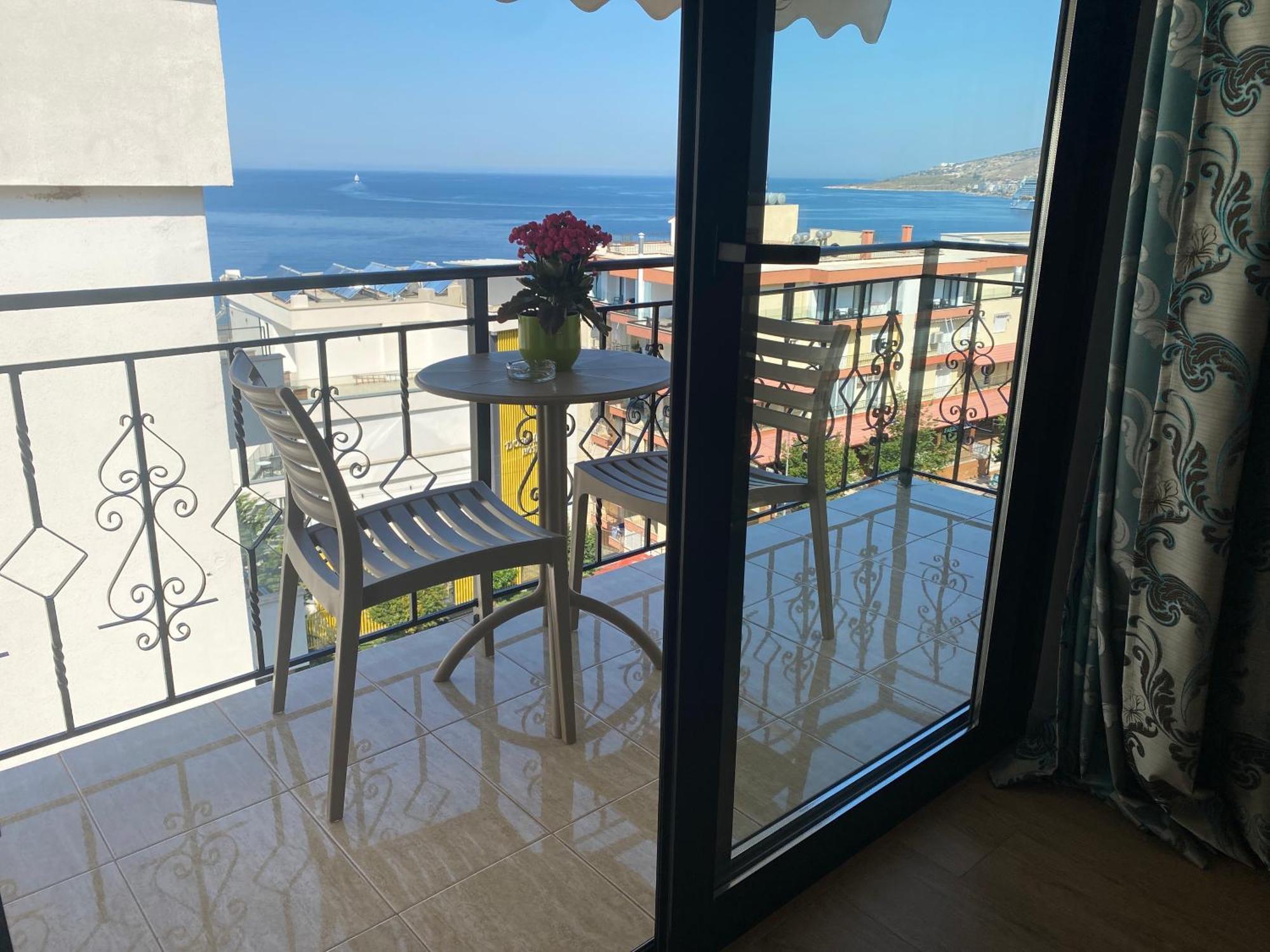 Augusto Rooms Sarande Exterior photo